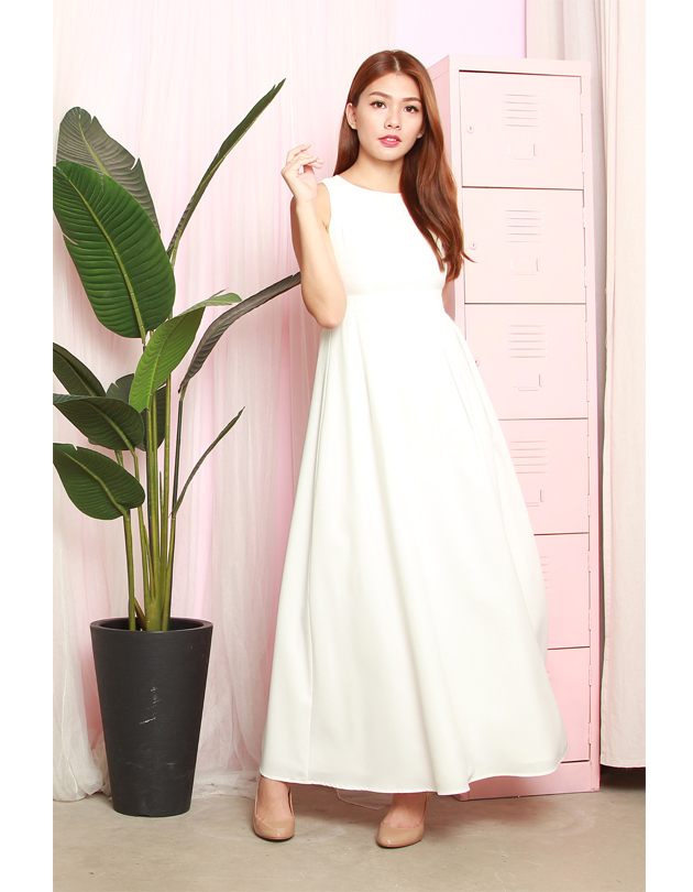 Avery Maxi Dress in White